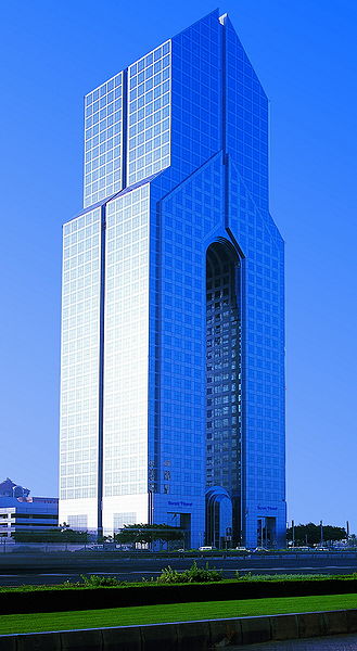 Файл:Dusit Thani Dubai Exterior.jpg